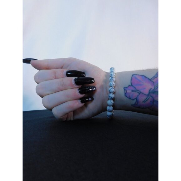 Howlite Gemstone Bead Bracelet Calming Healing Focus Stretch Unisex Jewelry Gift - Picture 10 of 12